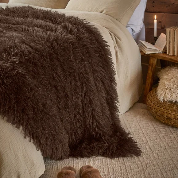Furn. Rowan Faux Fur Throw Blanket 130cm x 175cm – image 1