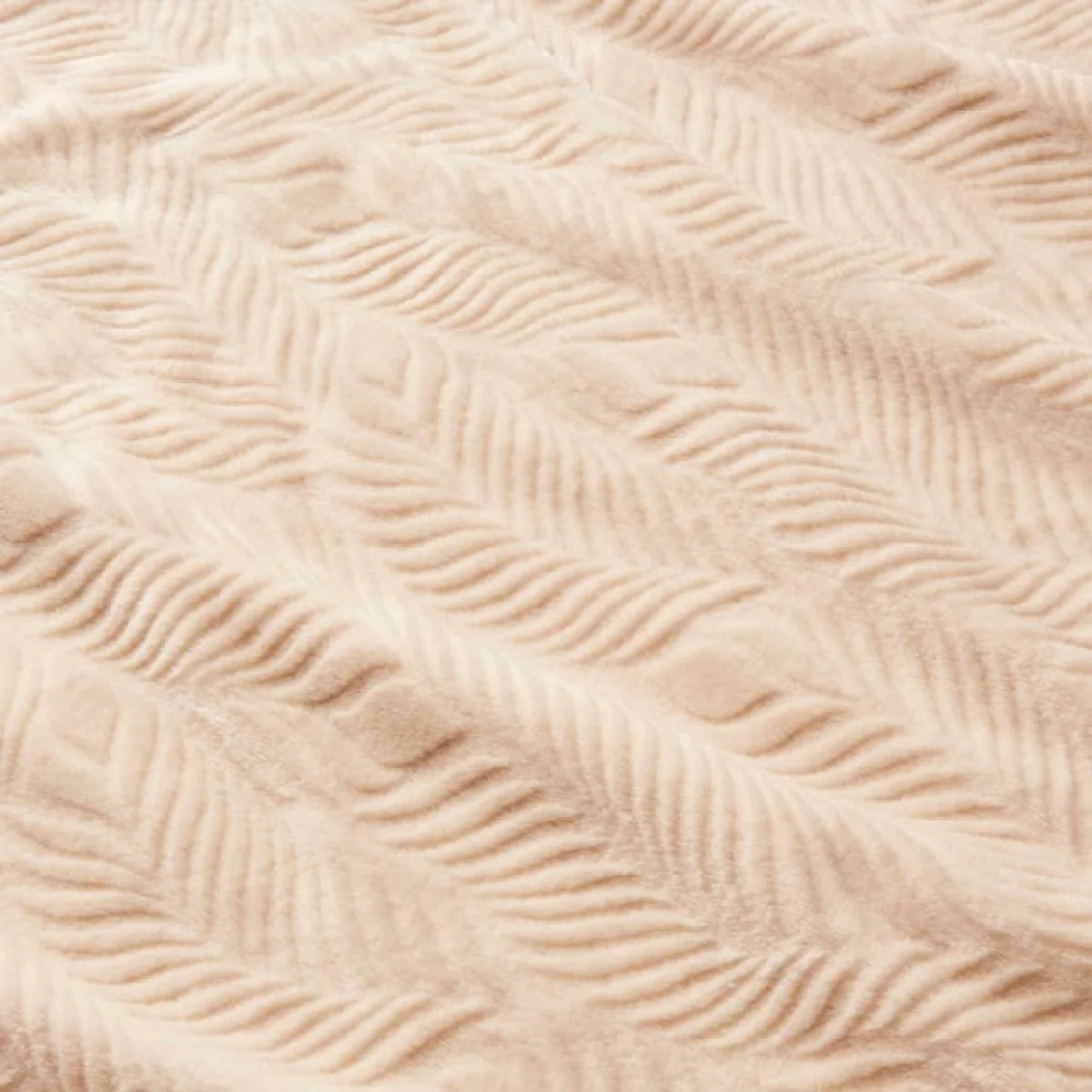 Leila Leaf Fleece Throw 130x170cm Sandstone – image 2