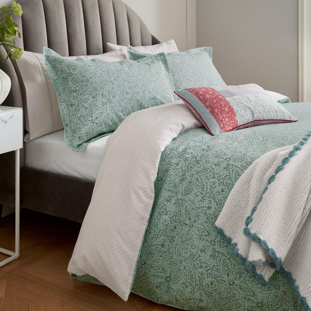 Helena Springfield Eloise & Ashley Throw Teal (Green) – image 3