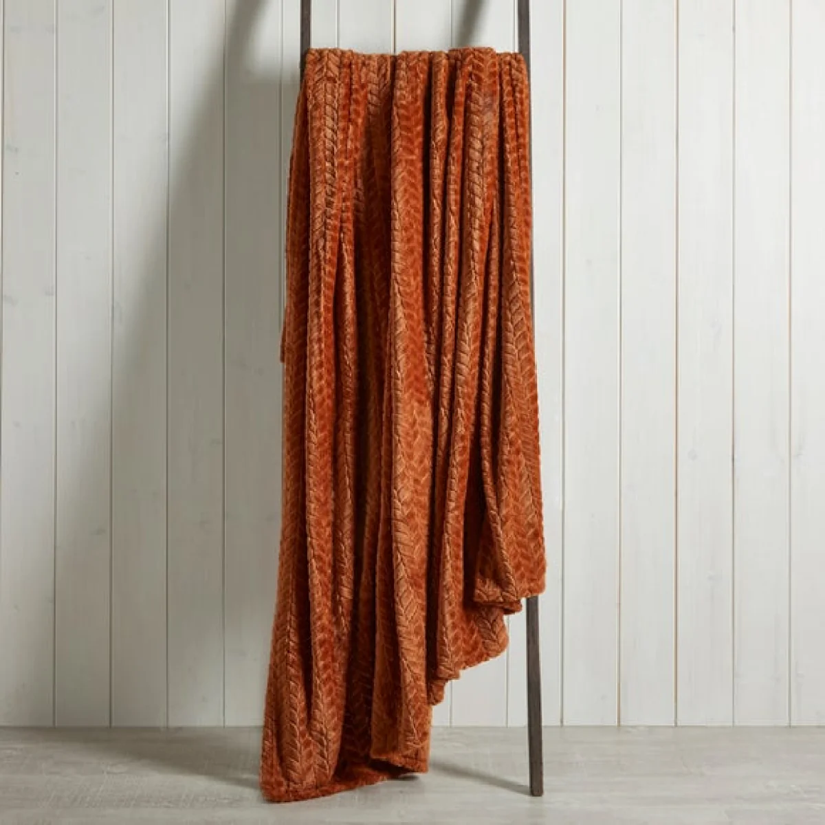 Amelia Recycled Throw, 200cm x 200cm Plum Purple – image 2