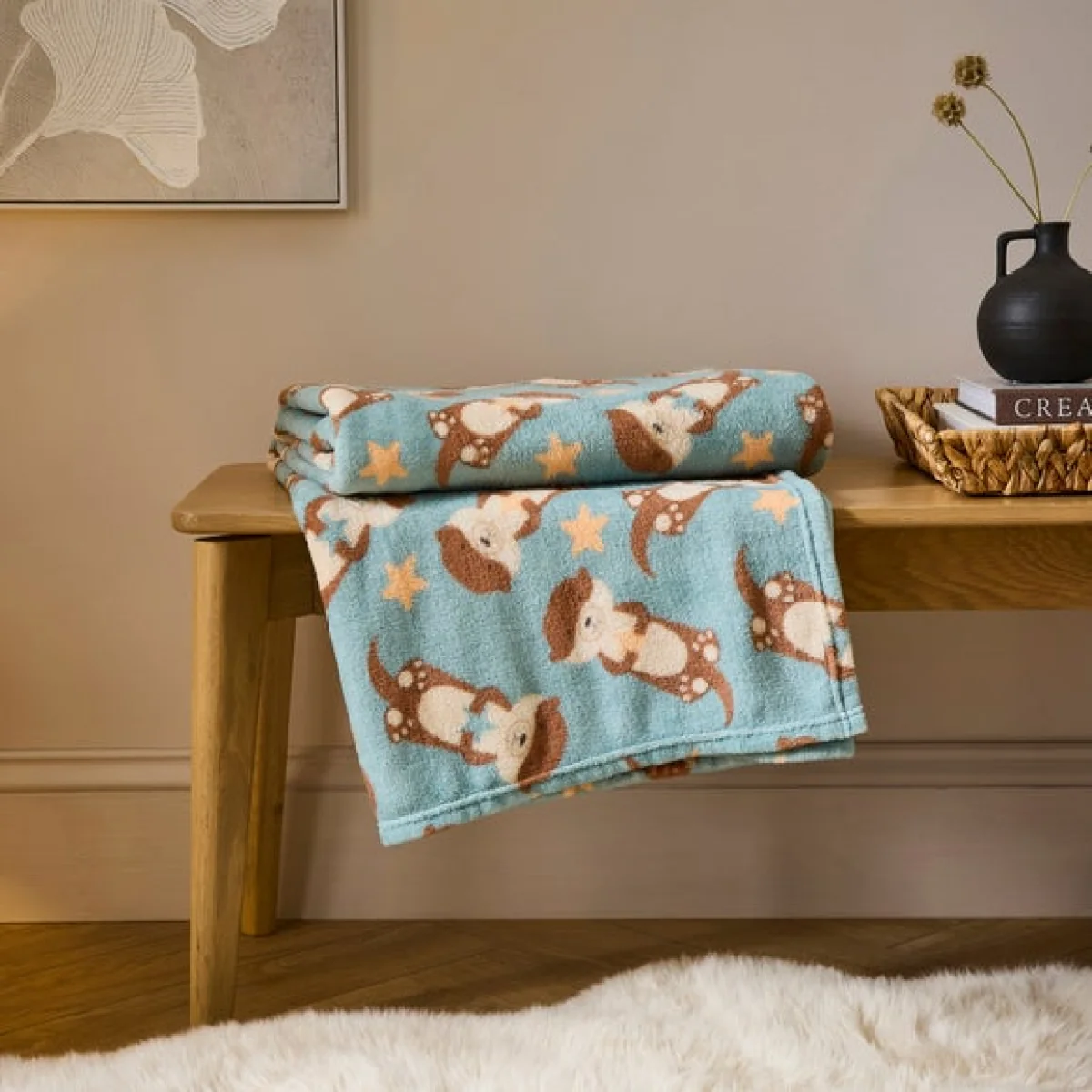 Otto the Otter Printed Fleece 170cm x 130cm Throw Blanket – image 2