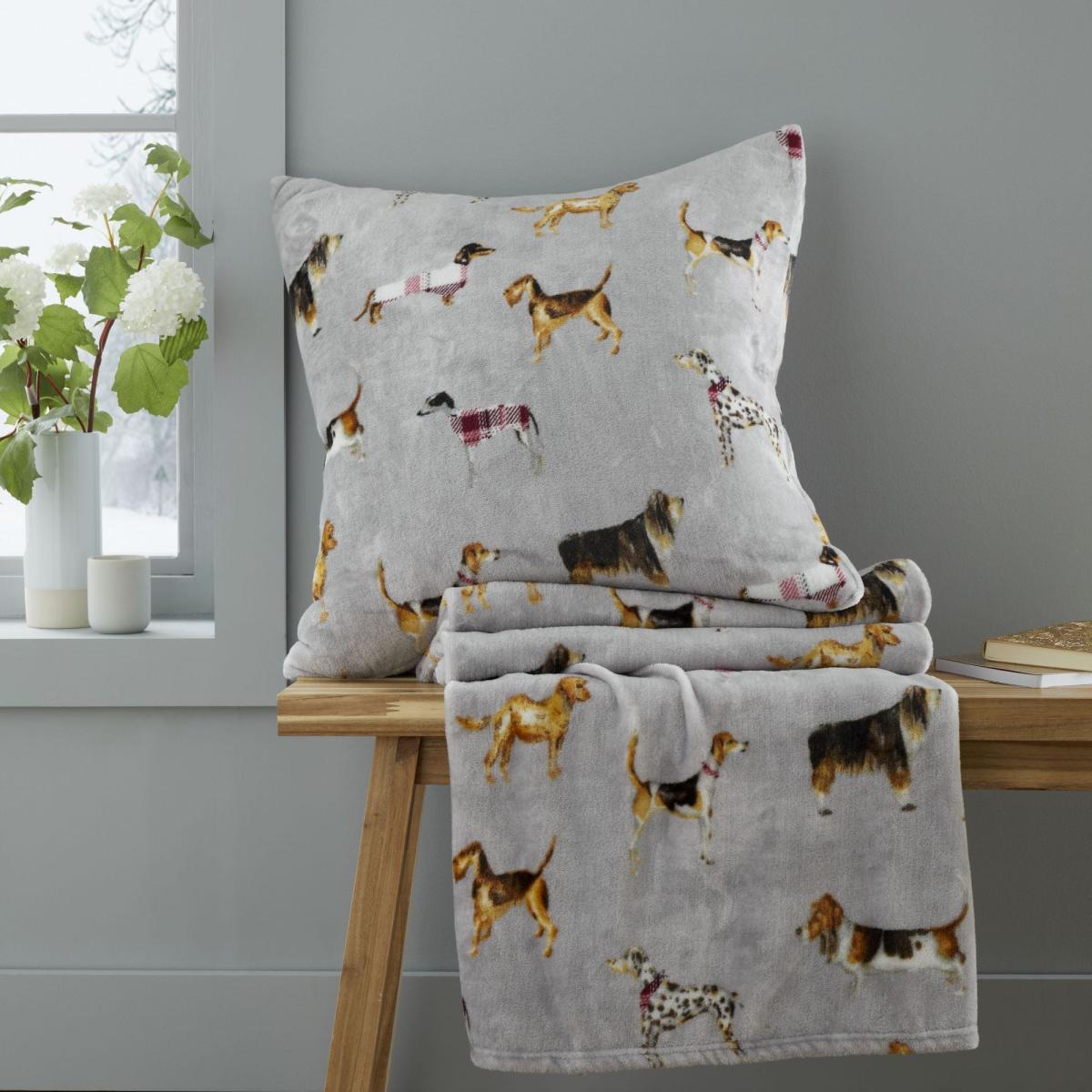 Catherine Lansfield Country Dogs Printed Fleece Throw Blanket 130cm x 170cm – image 5