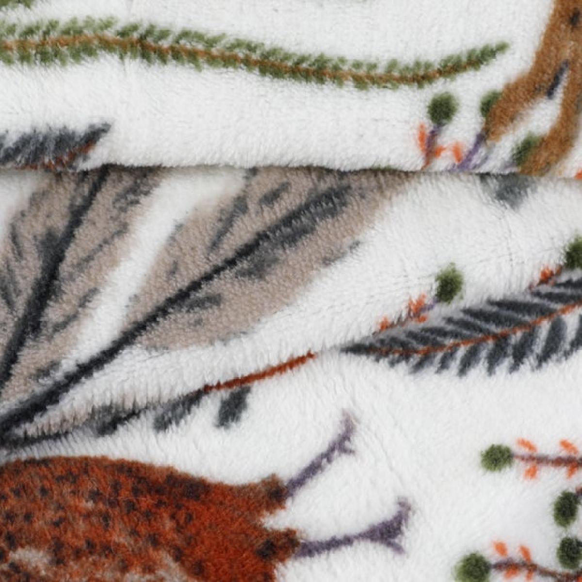 Woodland Printed Fleece Throw Blanket – image 6