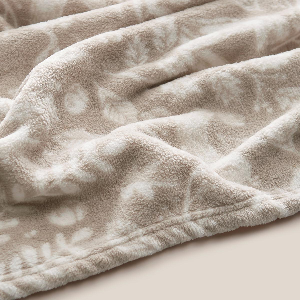 Fox and Hare Natural Fleece Throw Brown/White – image 3