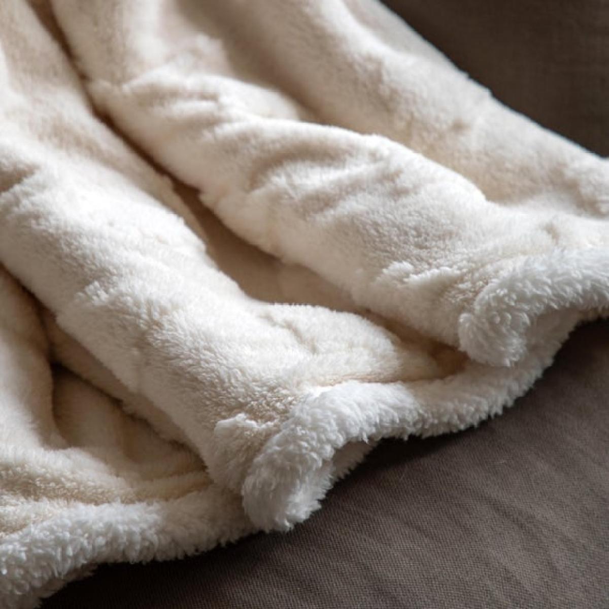 Luxurious Christmas Tree Embellished Sherpa Throw Blanket – image 3
