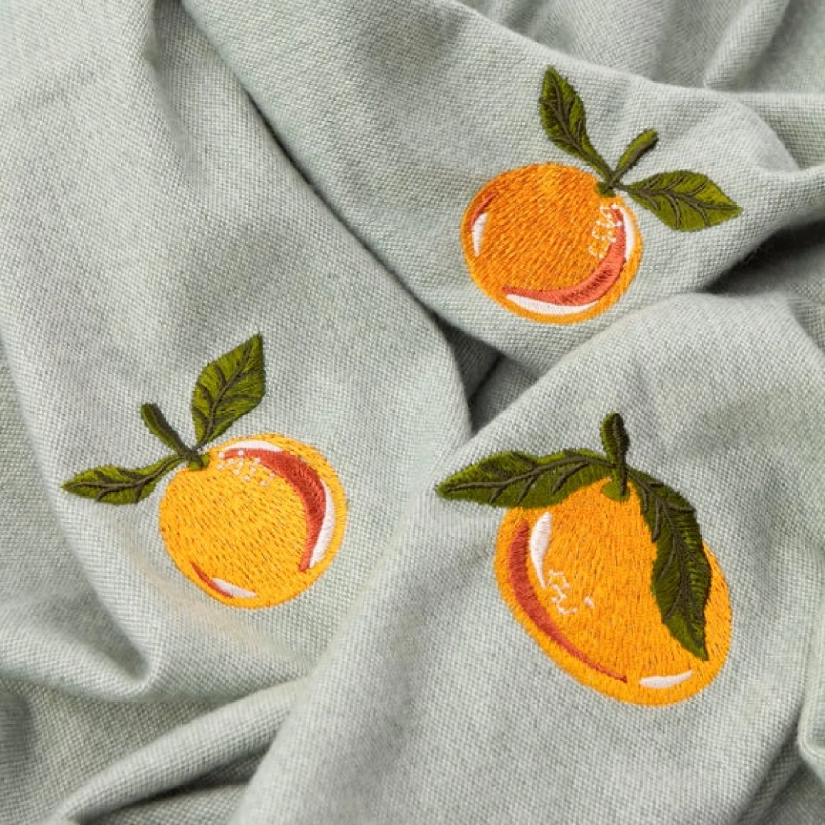 furn. Fruits Orange Throw Blanket 130cm x 180cm – image 2