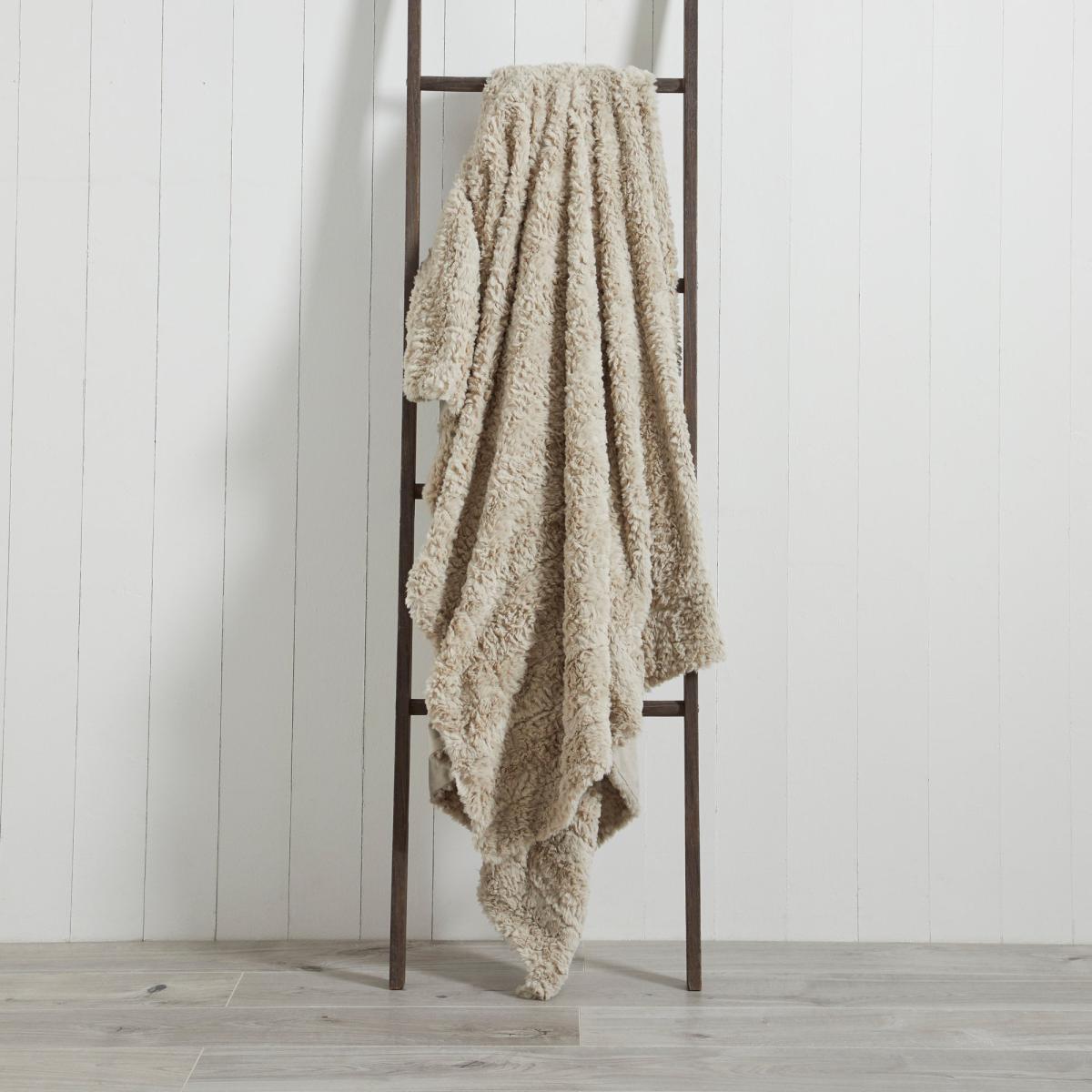Tundra 130cm x 180cm Throw Grey – image 1