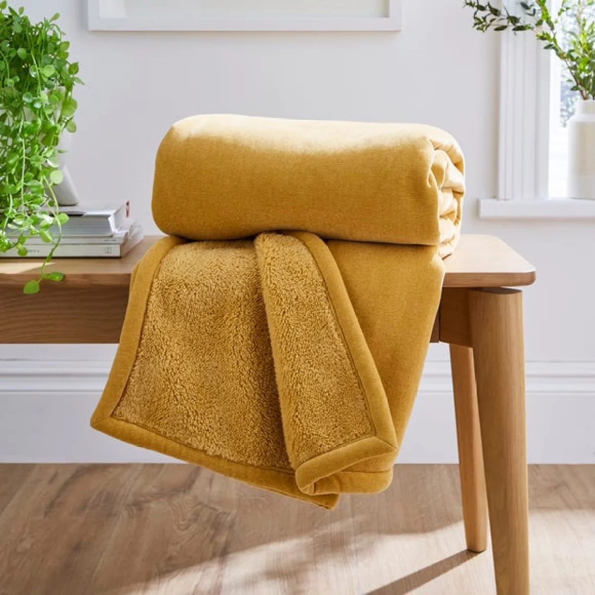 Cosy Chenille Throw 130x180cm Ochre – image 1