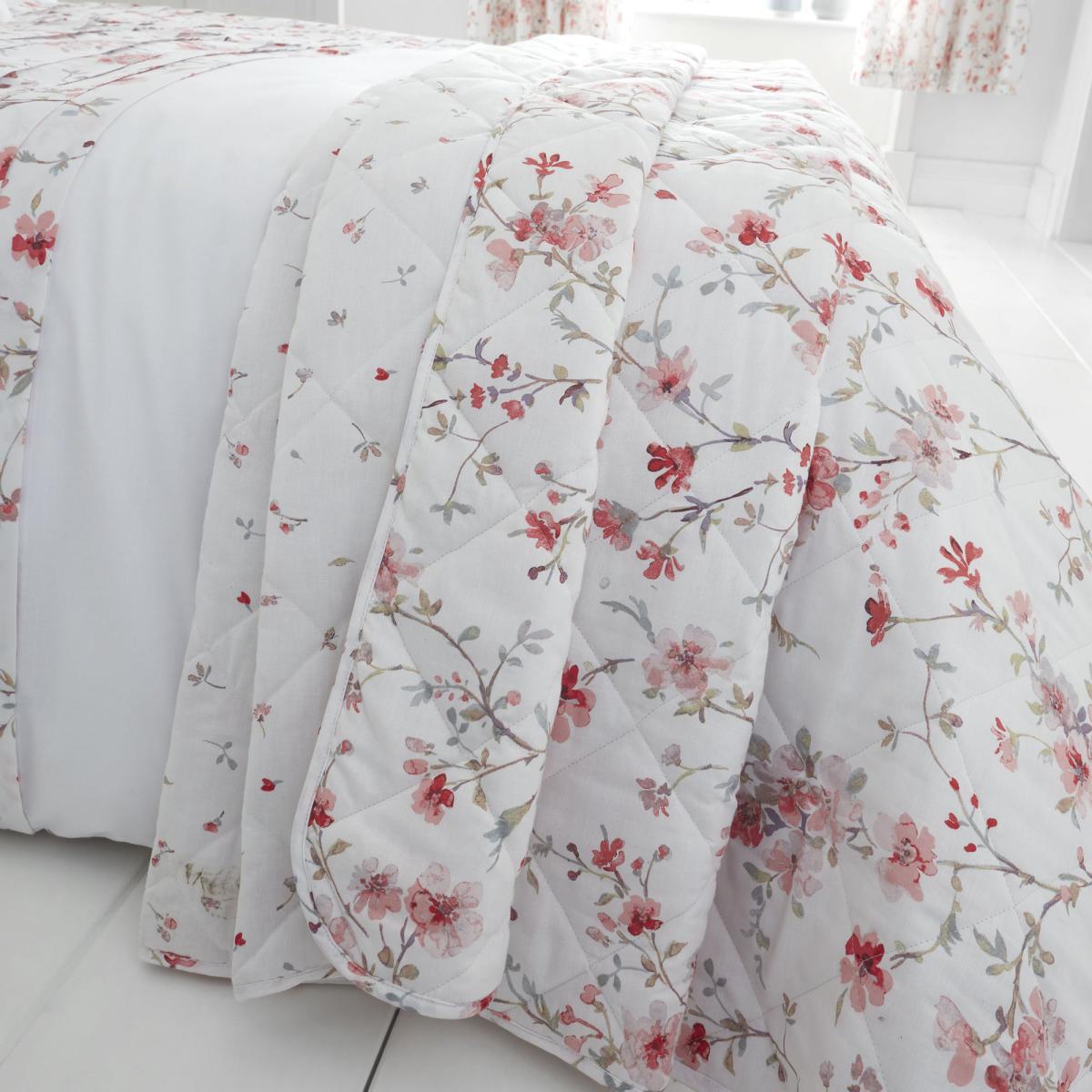 Catherine Lansfield Jasmine Floral Bedspread White and Pink – image 1