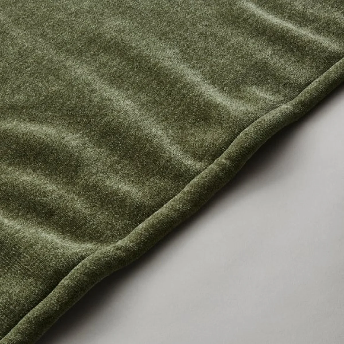 Cosy Chenille Throw 130x180cm Olive (Green) – image 5