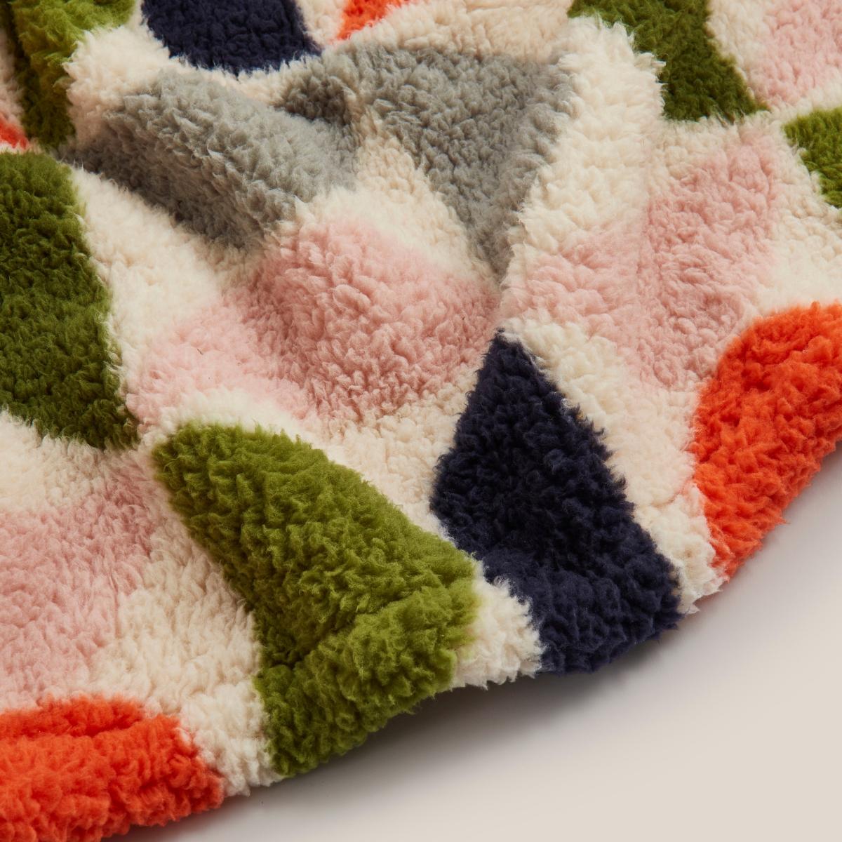 Elements Semi Circle Sherpa Printed Fleece Throw 130x180cm MultiColoured – image 3