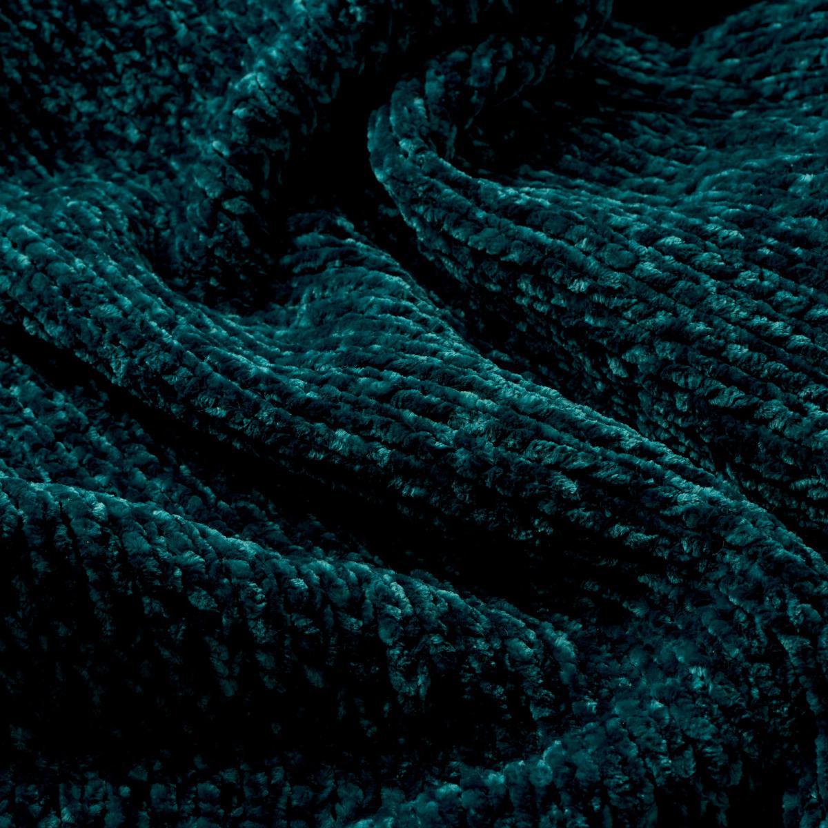 Crystal Chenille Throw Bottle (Green) – image 3