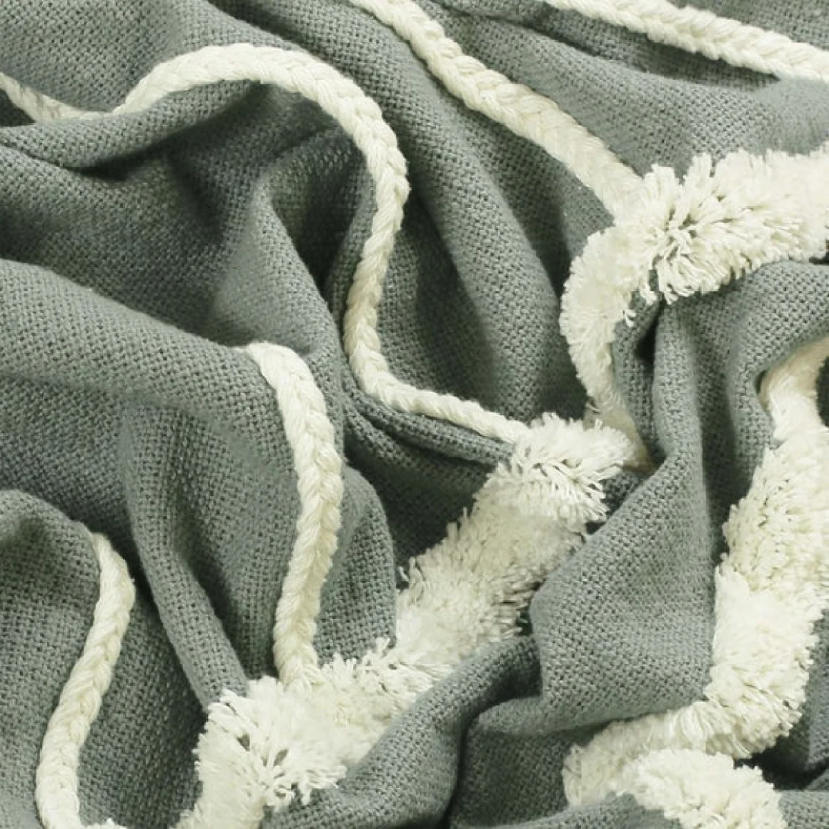 Rainbow Tufted 130cm x 150cm Throw Grey/White – image 2