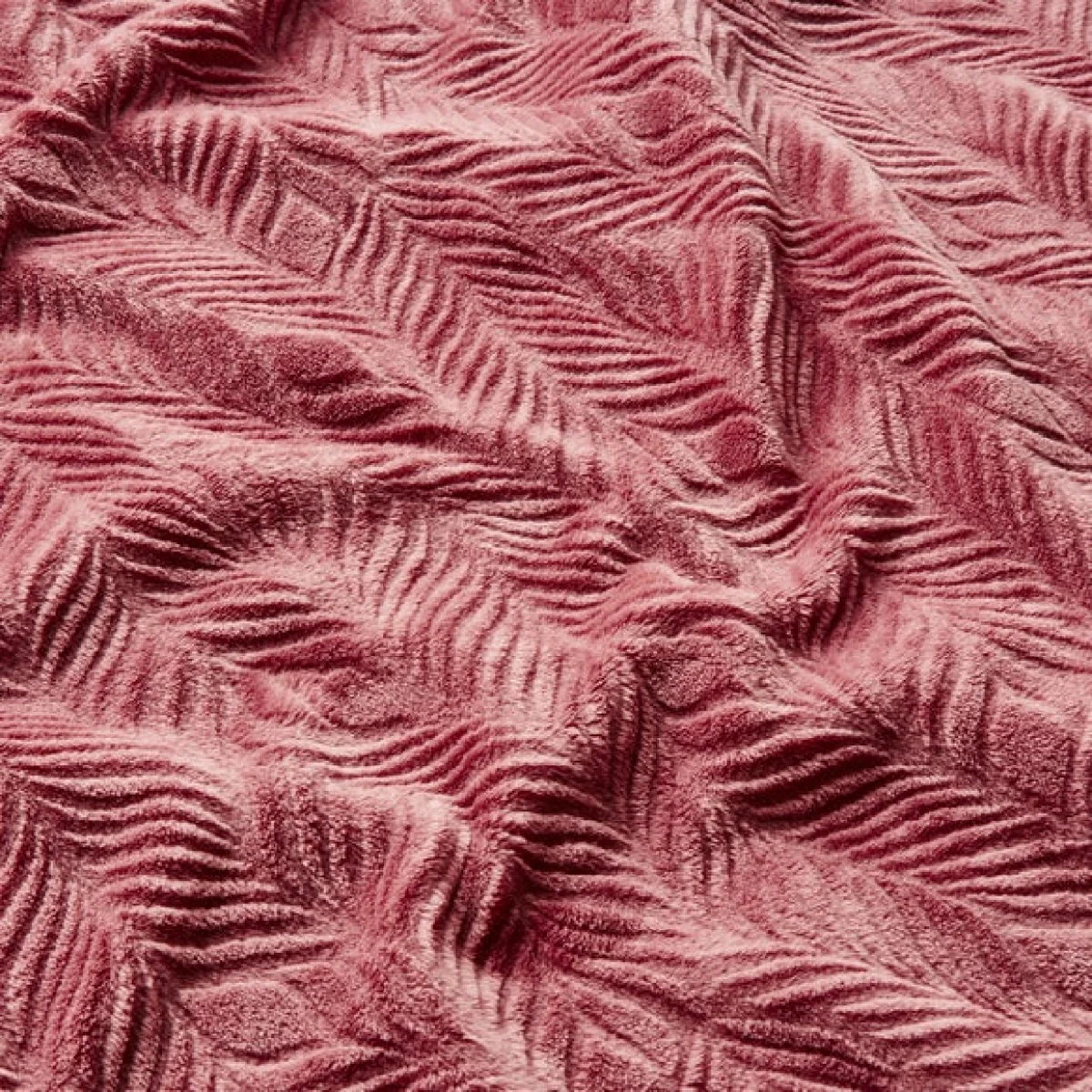 Leila Leaf Fleece Throw 130x170cm Rose – image 2