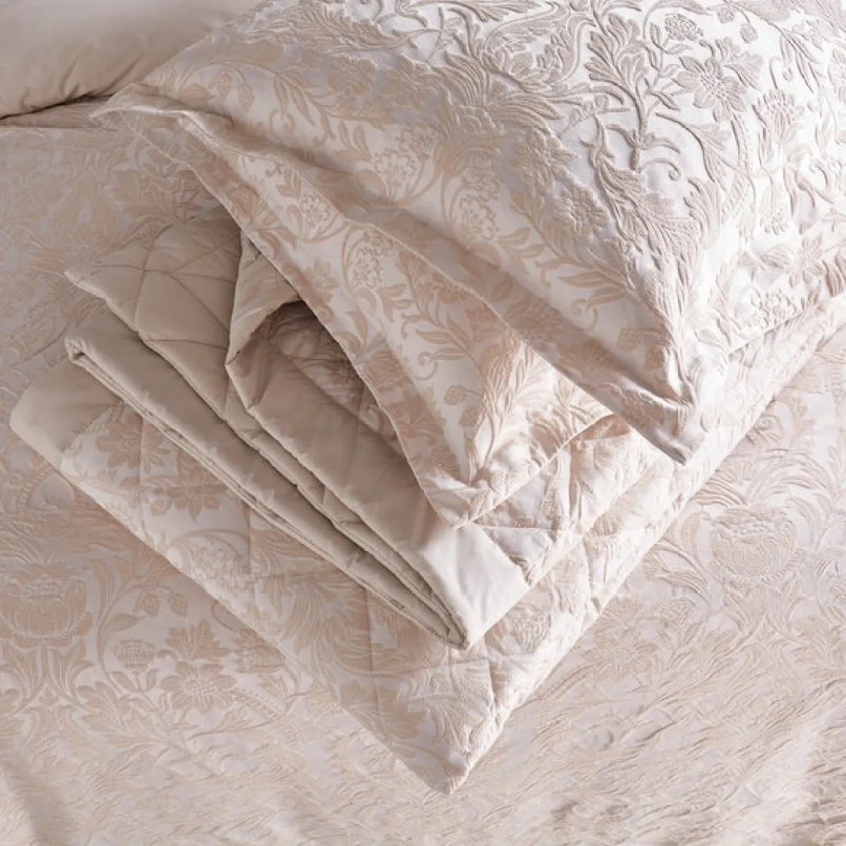 Dorma Winchester Champagne Bedspread Grey – image 6