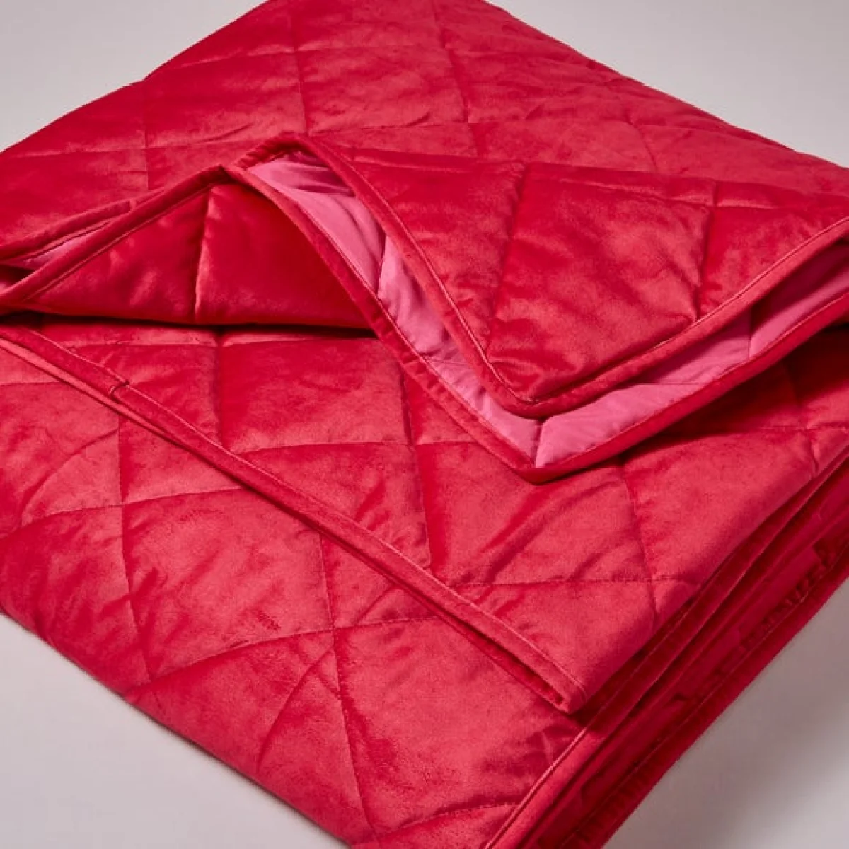 Castleton Bedspread Magenta – image 2