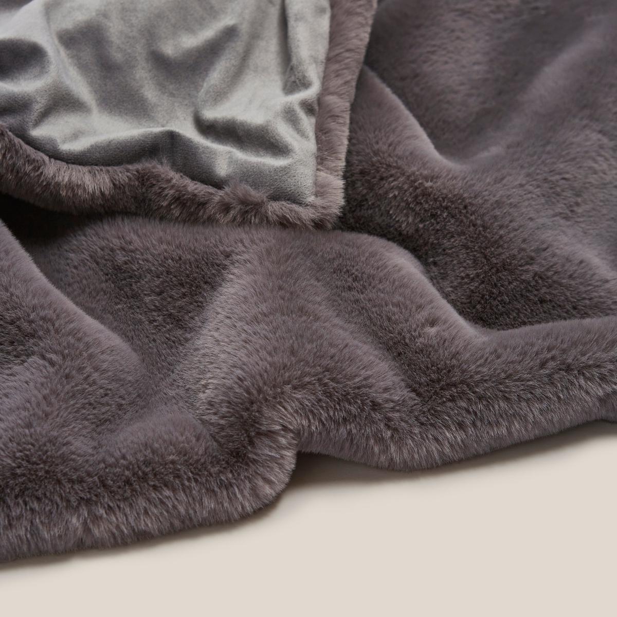 Silky Soft Faux Fur Recycled Throw Grey – image 4