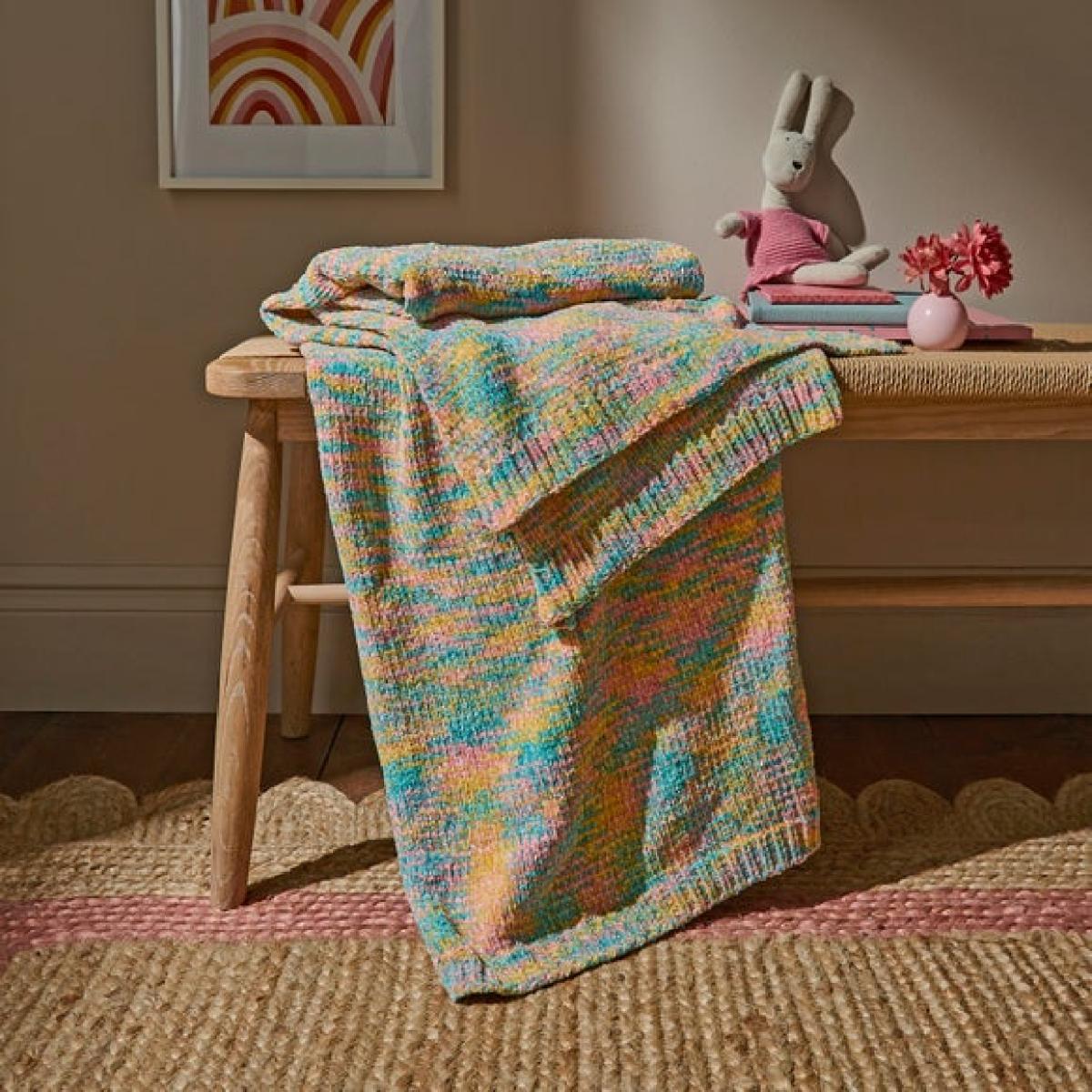 Pastel Ombre Chenille Throw Blanket 120cm x 150cm – image 1