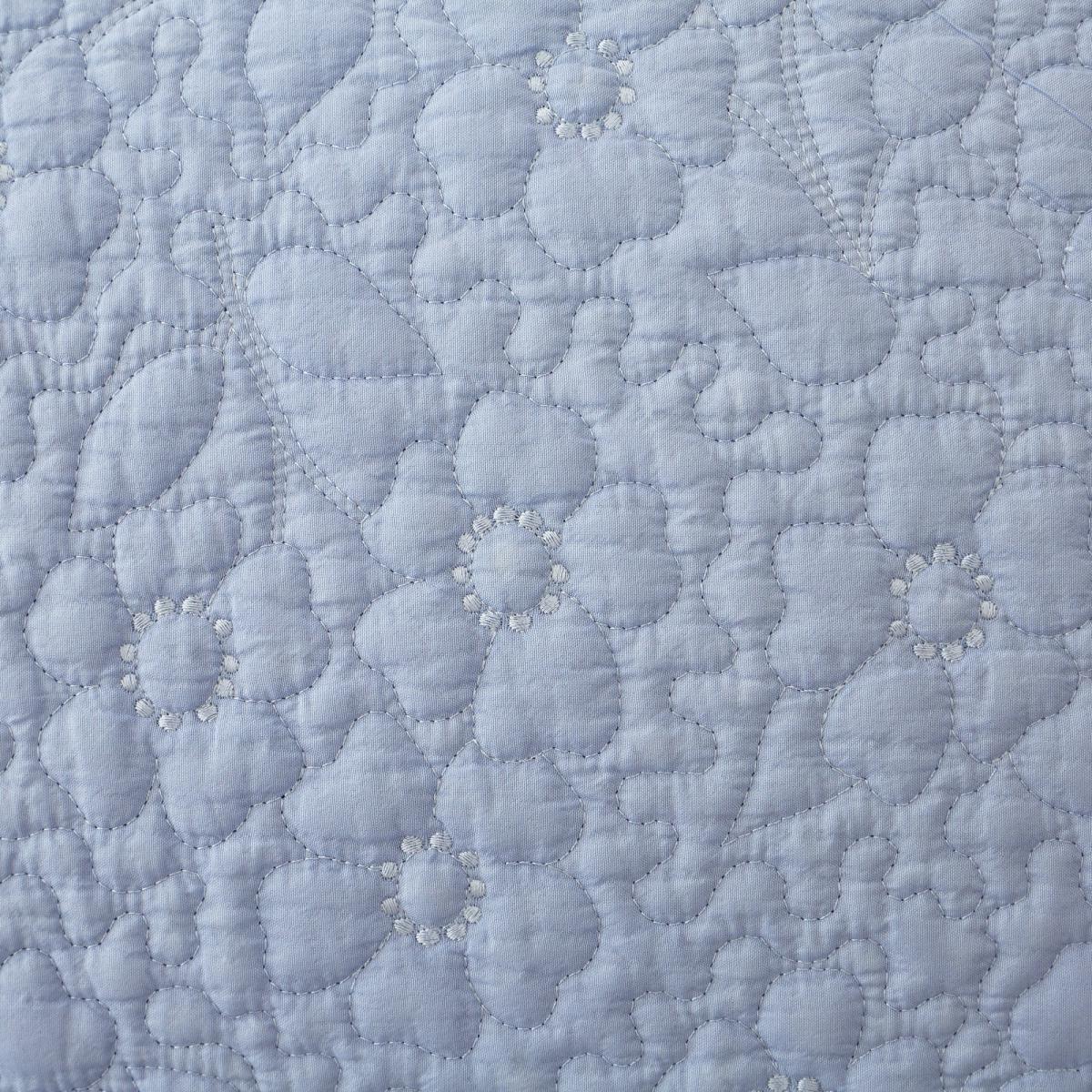 Bloom Floral Blue Quilted Bedspread Blue – image 3