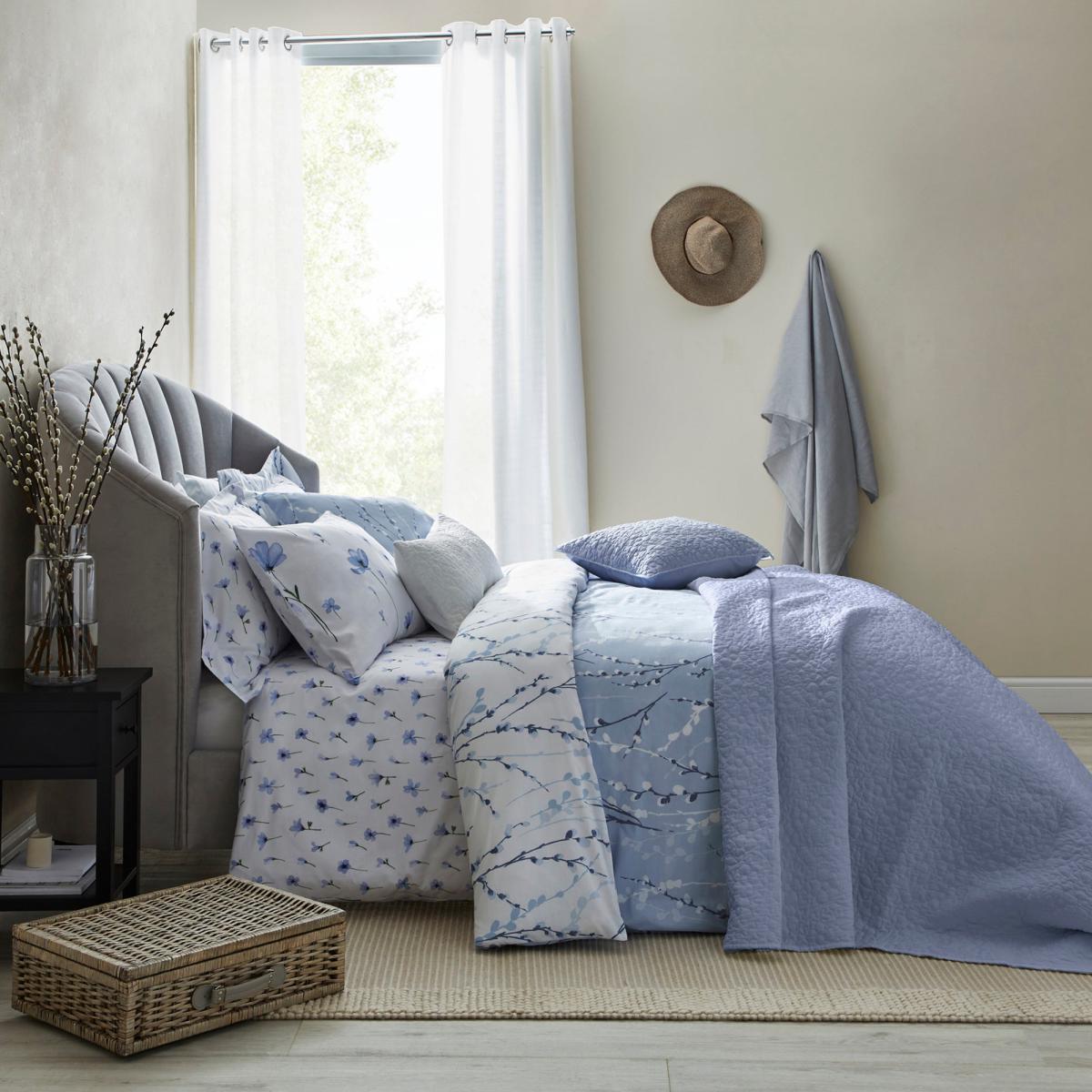 Bloom Floral Blue Quilted Bedspread Blue – image 4