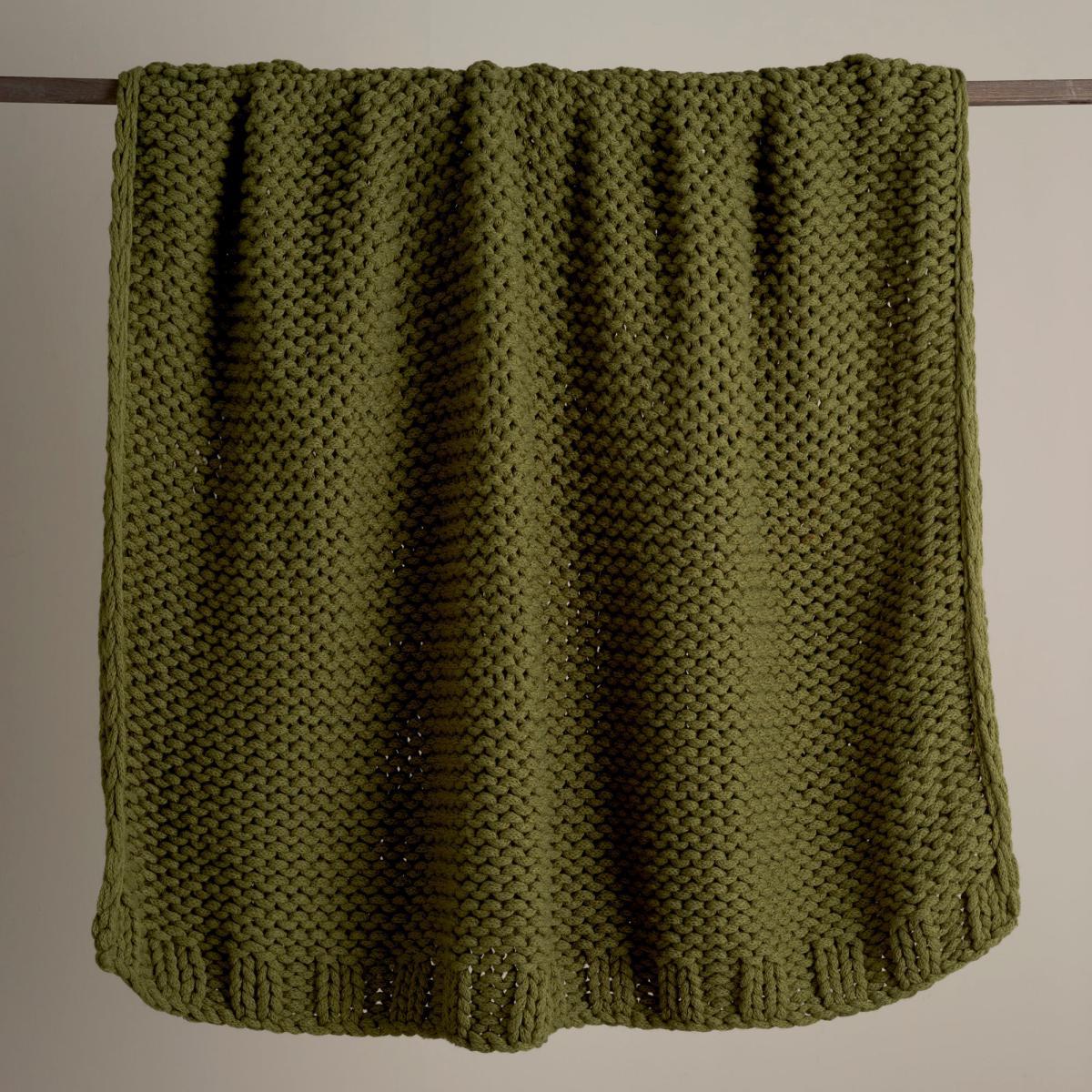 Chunky Hand-Knitted Olive Knit Throw Olive (Green) – image 2