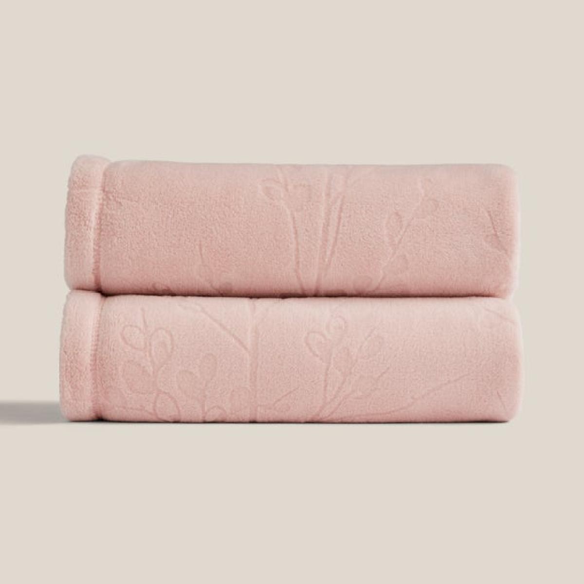 Belle Fleece Throw Blanket – image 3