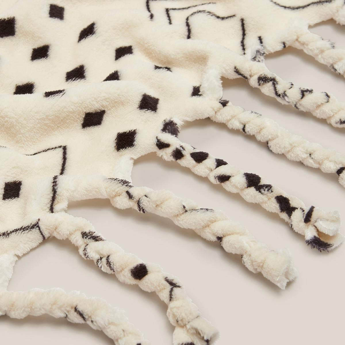 Boho Tassel White Fleece Throw White – image 3
