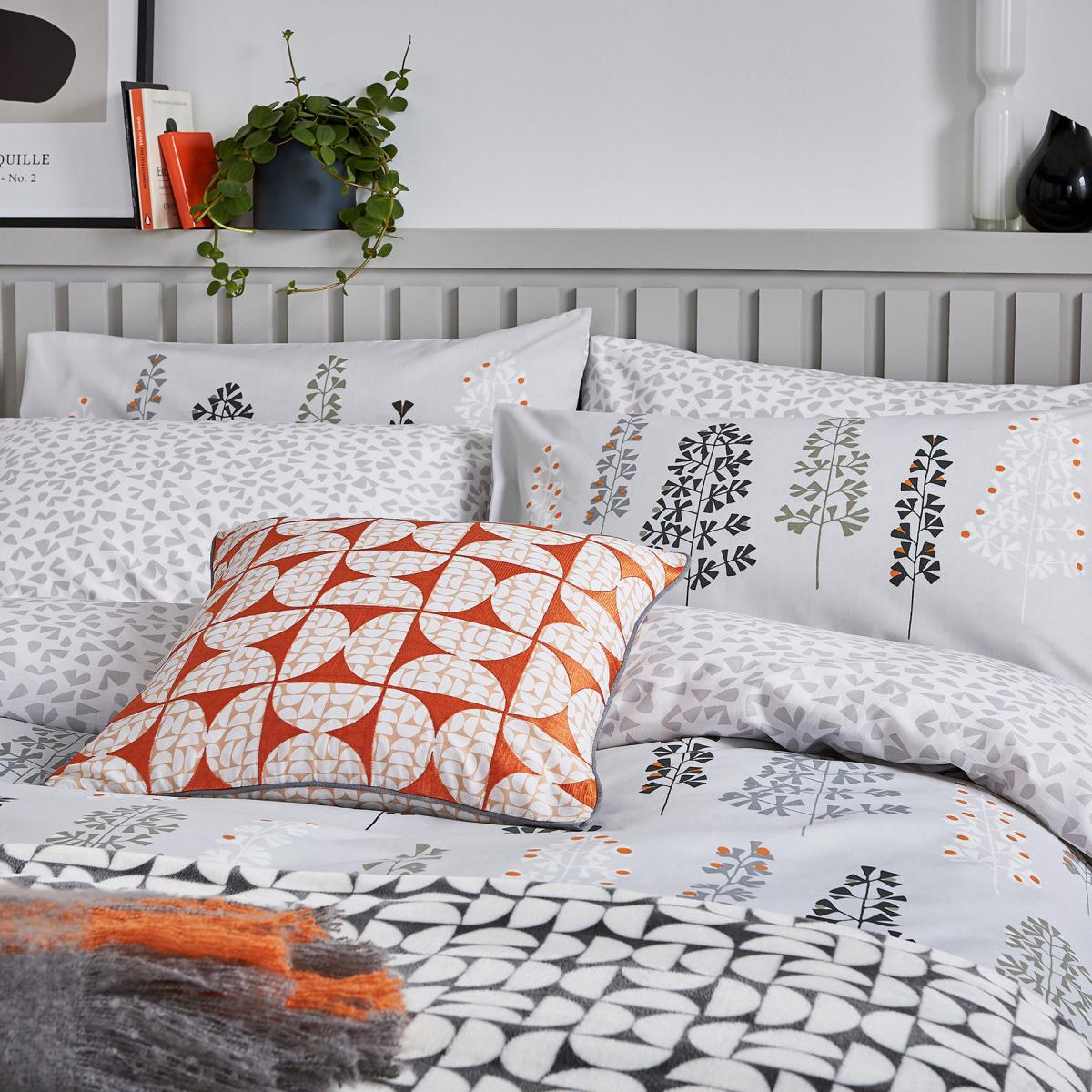 Helena Springfield Dahl Tolka Grey and Orange Woven Throw Light Grey – image 2