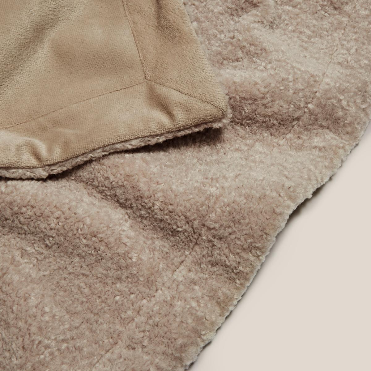 Dorma Cosy Luxe Bedspread Natural (Cream) – image 3