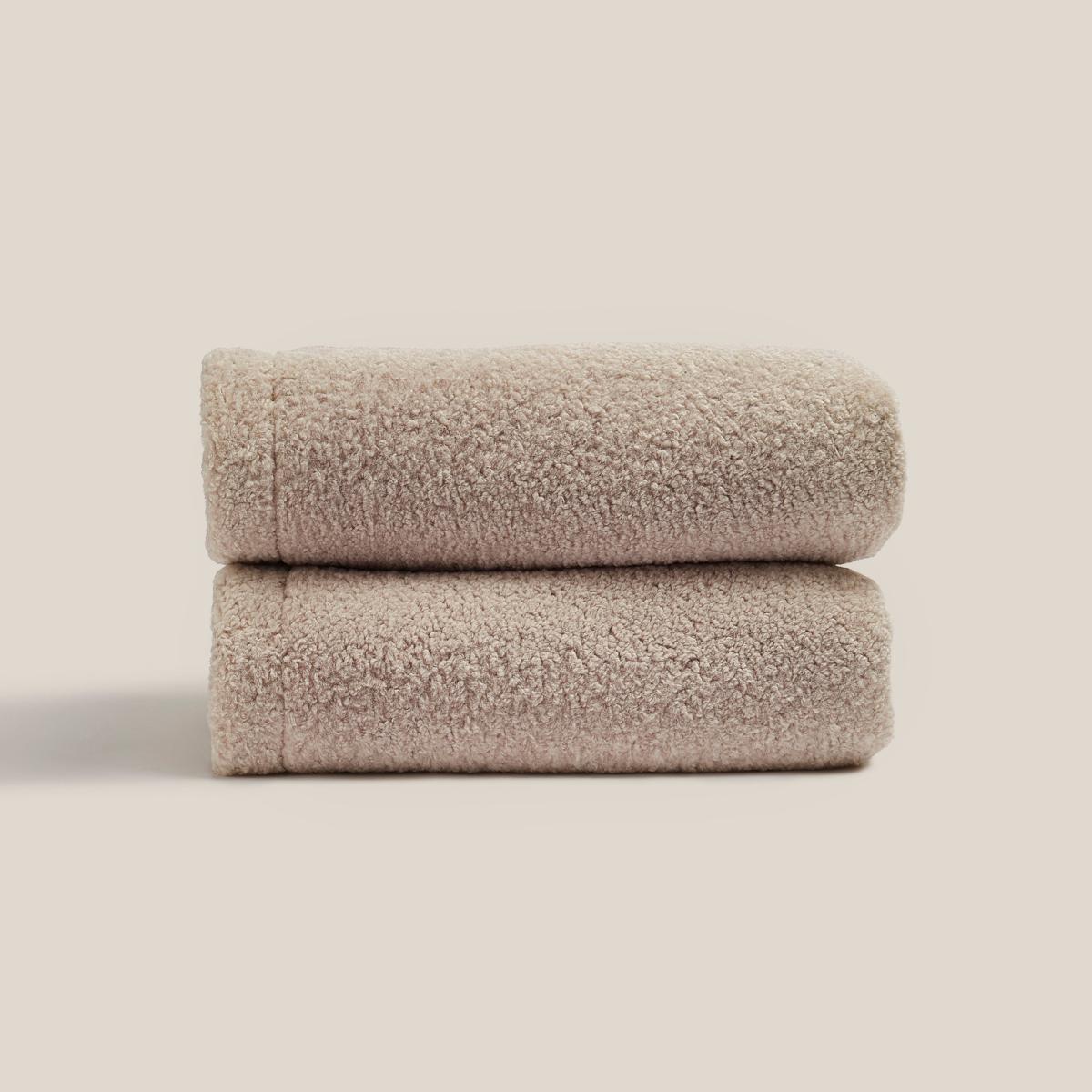 Dorma Cosy Luxe Bedspread Natural (Cream) – image 4