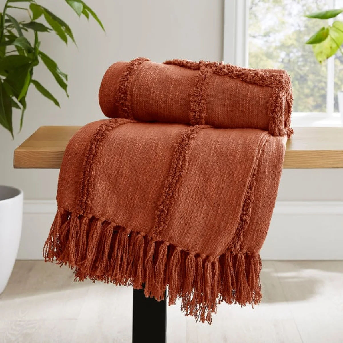 Curves Throw 130cm x 170cm Terracotta – image 1