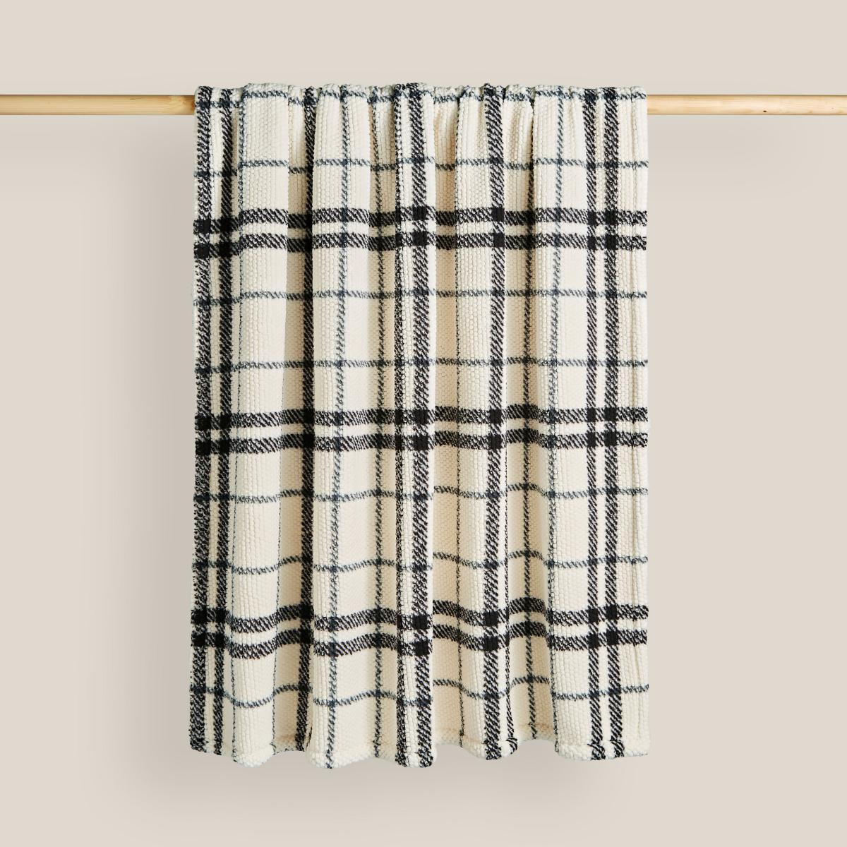 Kelly Black Check Throw Black/Beige – image 2