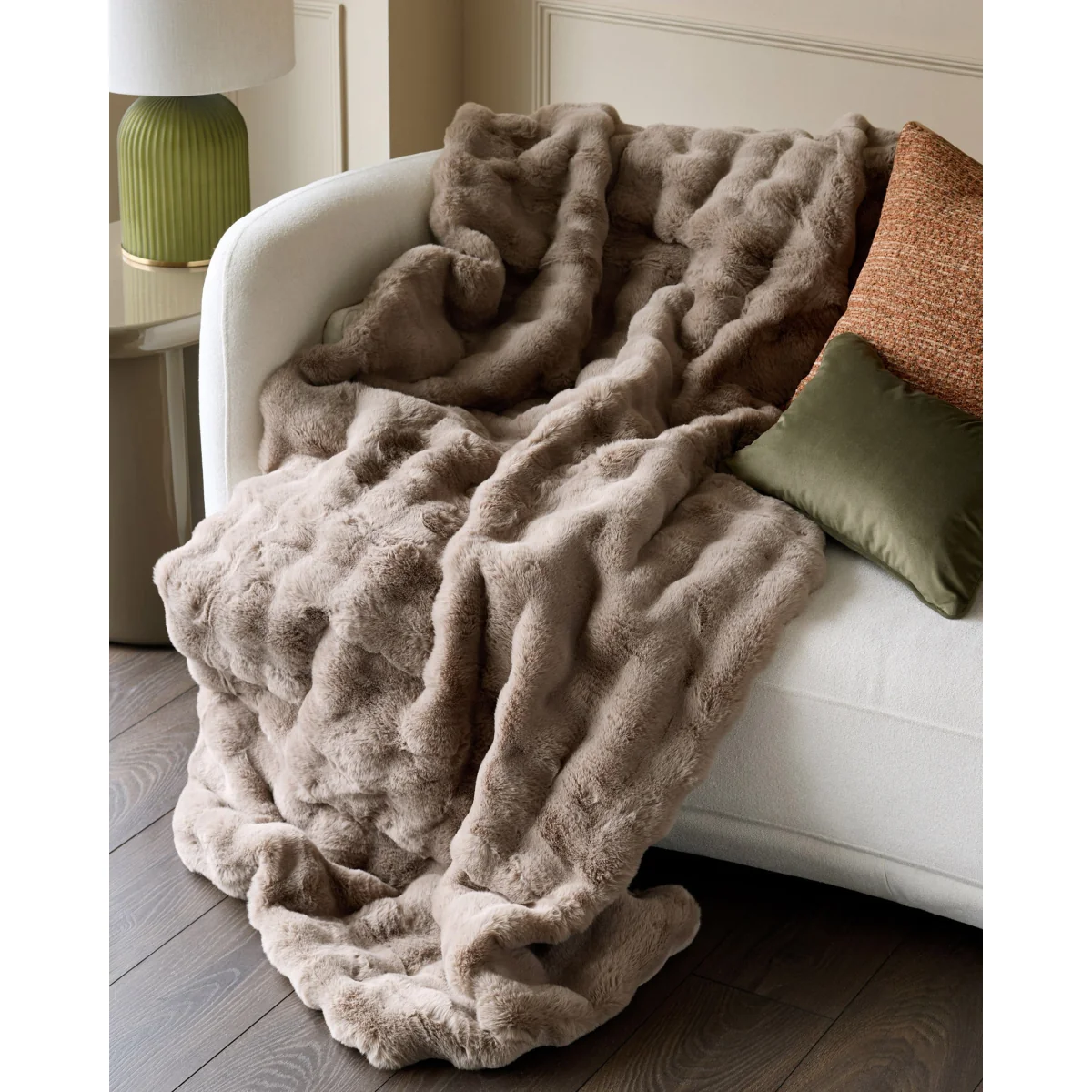 Nova taupe large throw – image 2