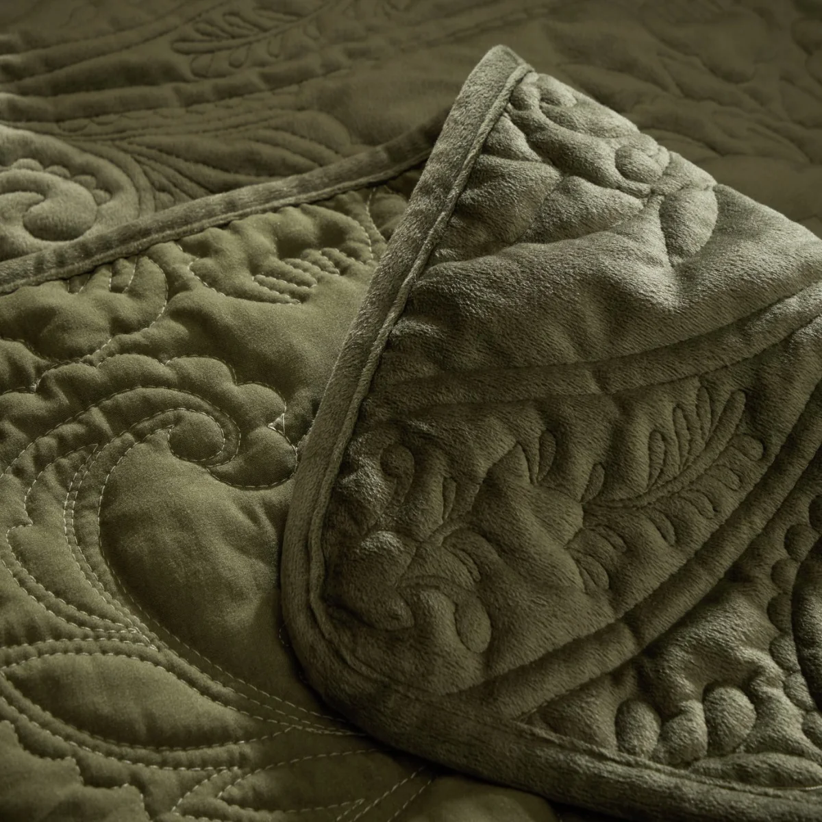 Habitat Paisley Stitch Green Bedspread - 220x200cm – image 5