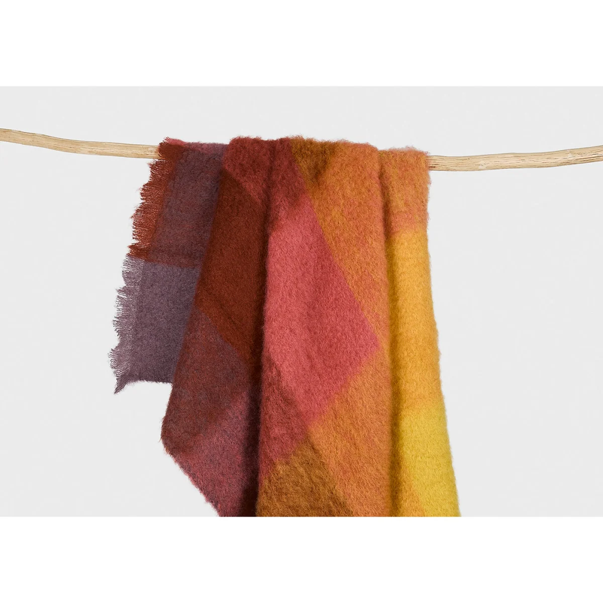 Heal's Mohair Check Throw Cuadros Sundown – image 2
