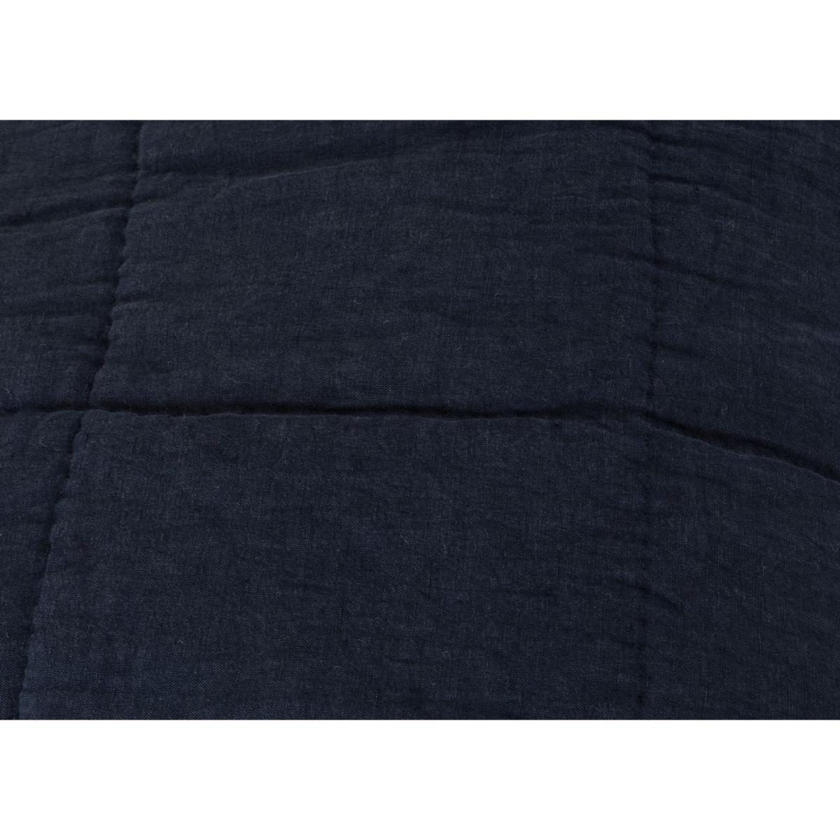 Heal's Linen Cotton Quilt Navy 140 x 200cm – image 3