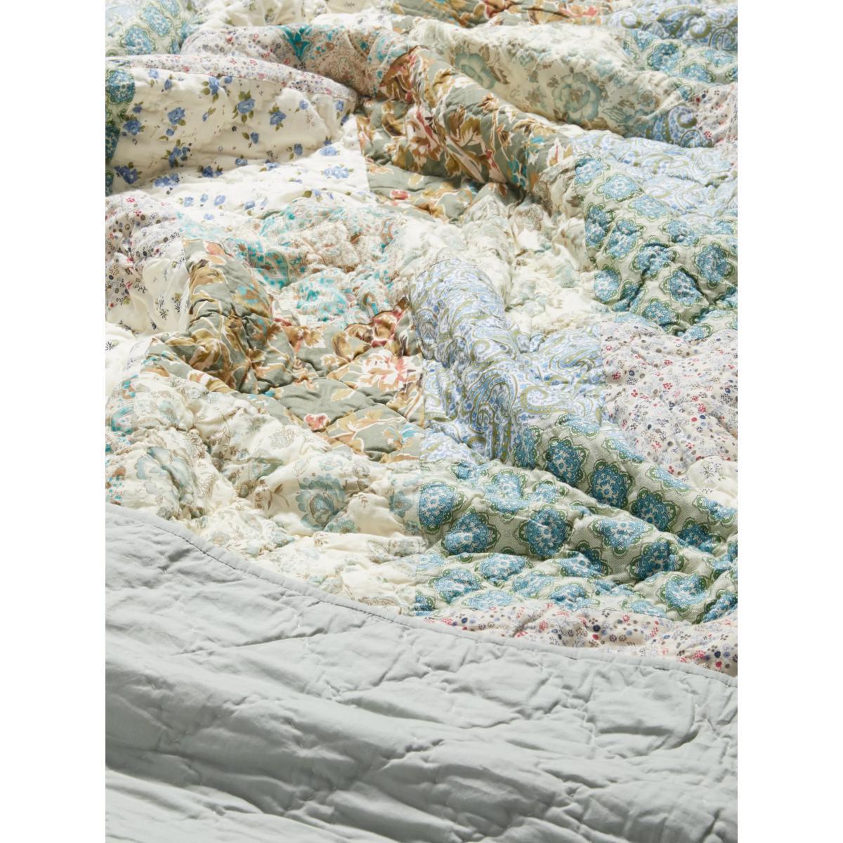 John Lewis & Partners Patchwork Quilted Bedspread – image 2