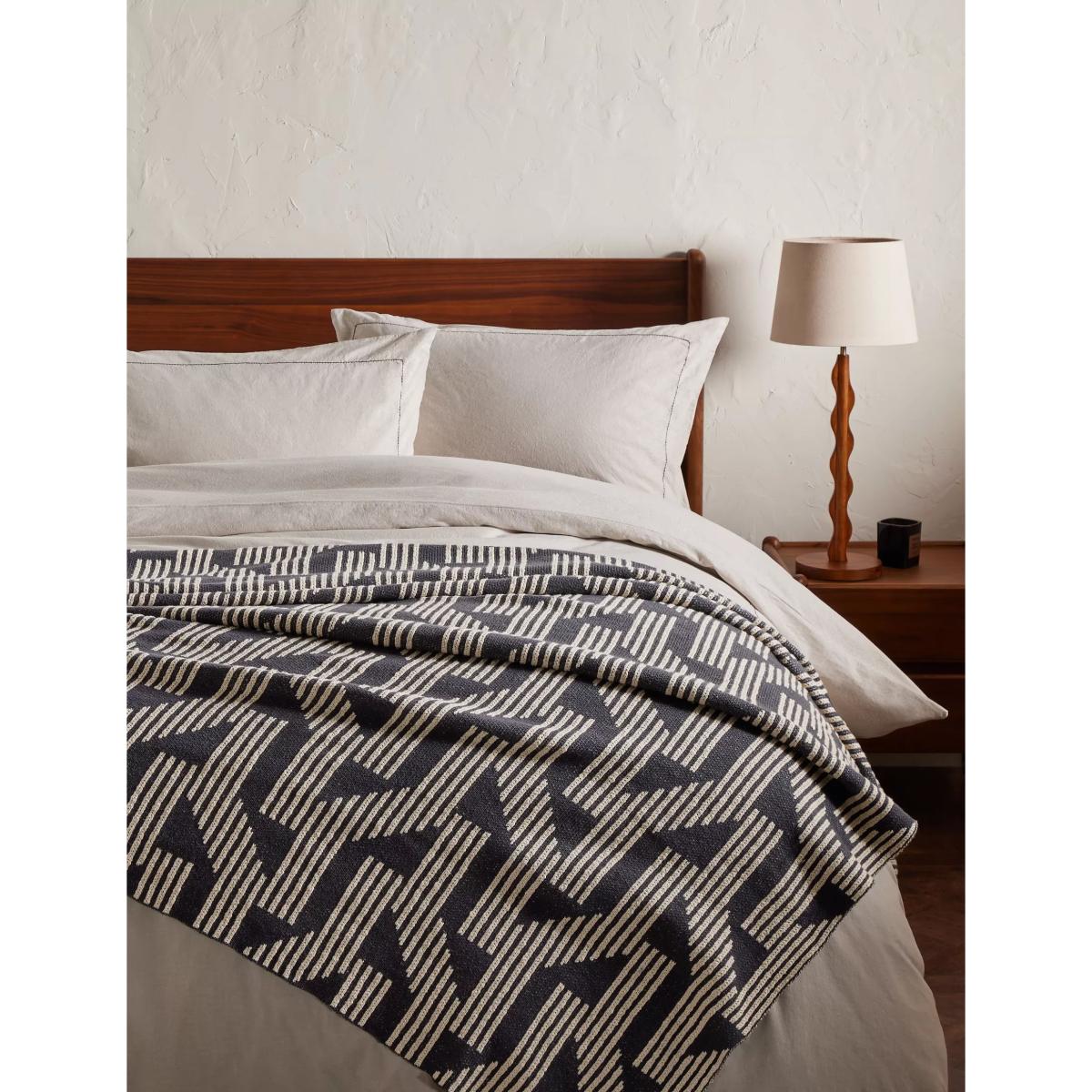 John Lewis Chain Geo Knitted Throw, Graphite – image 2