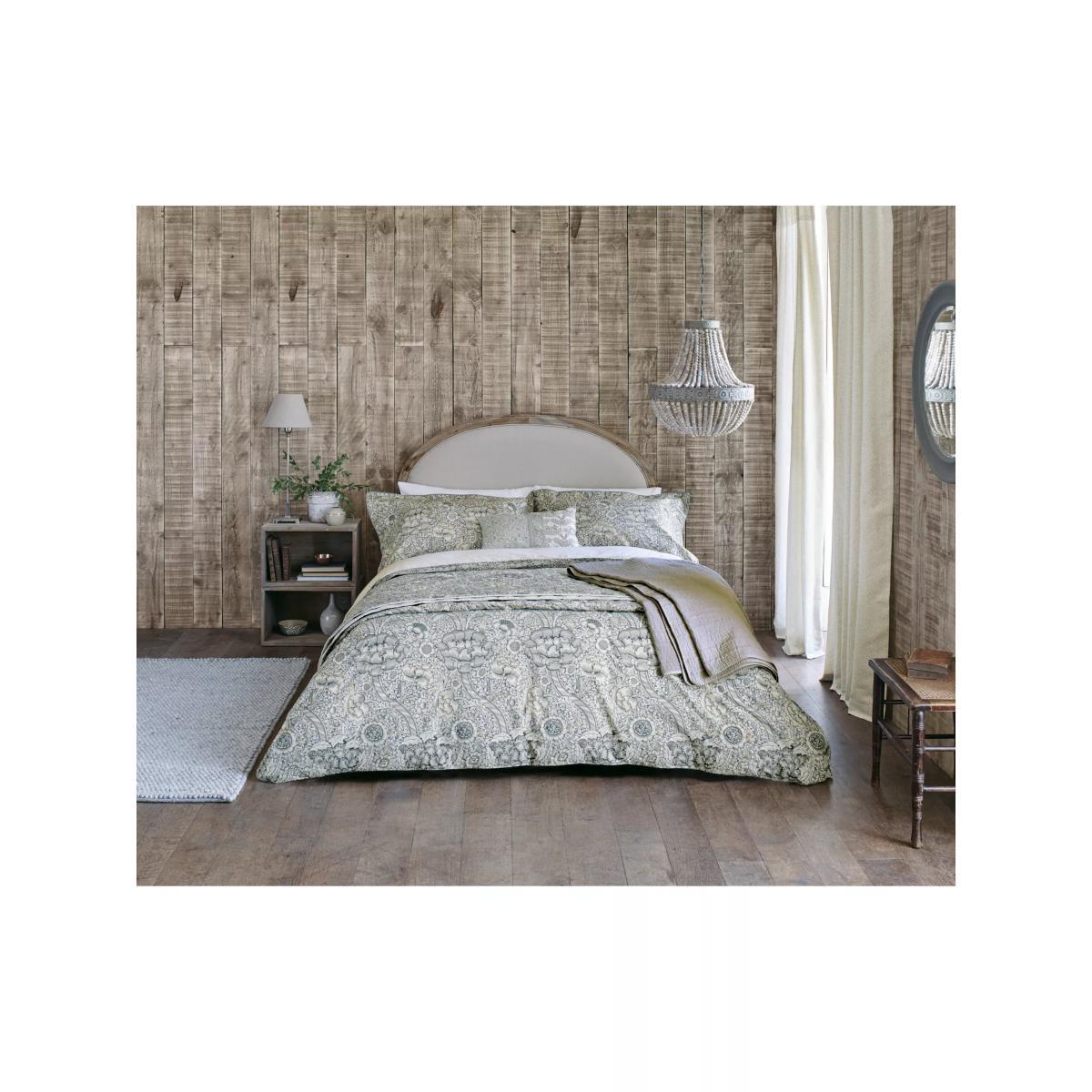 Morris & Co. Wandle Bedspread, Grey – image 3