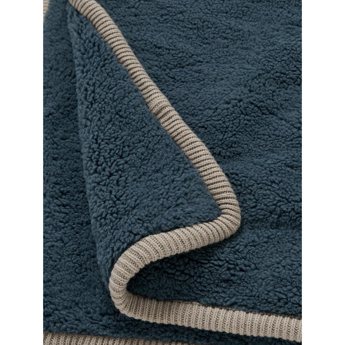 John Lewis Teddy Fleece Throw – image 3