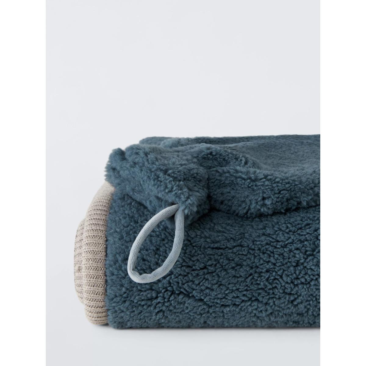 John Lewis Teddy Fleece Throw – image 5