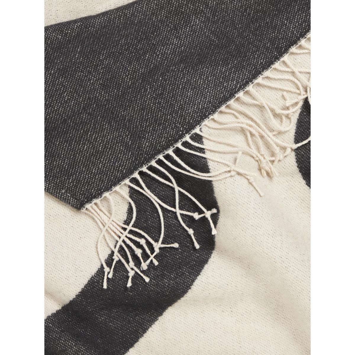 John Lewis Anyday Swerve Throw – image 2