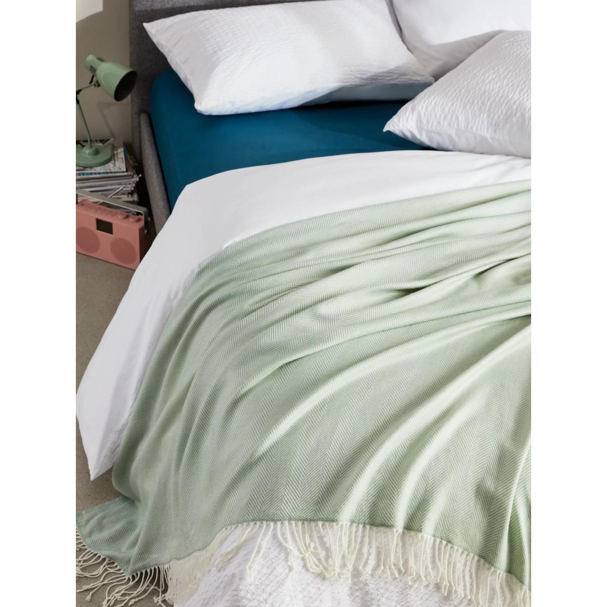 John Lewis ANYDAY Herringbone Throw – image 3
