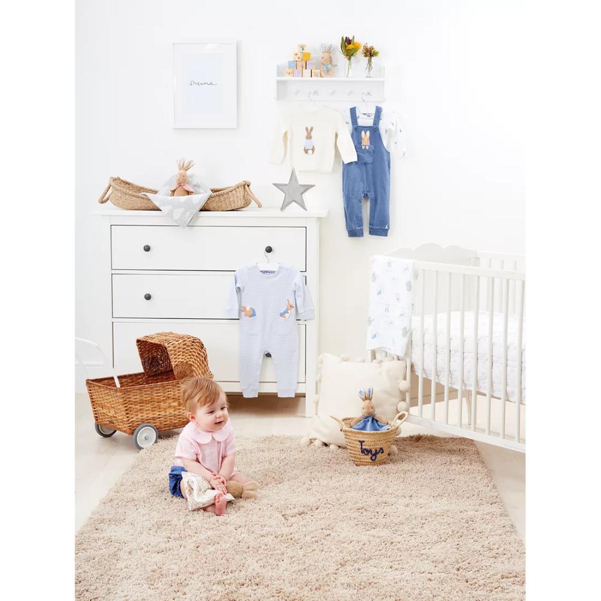 Peter Rabbit Flopsy Bunny Comfort Blanket – image 3