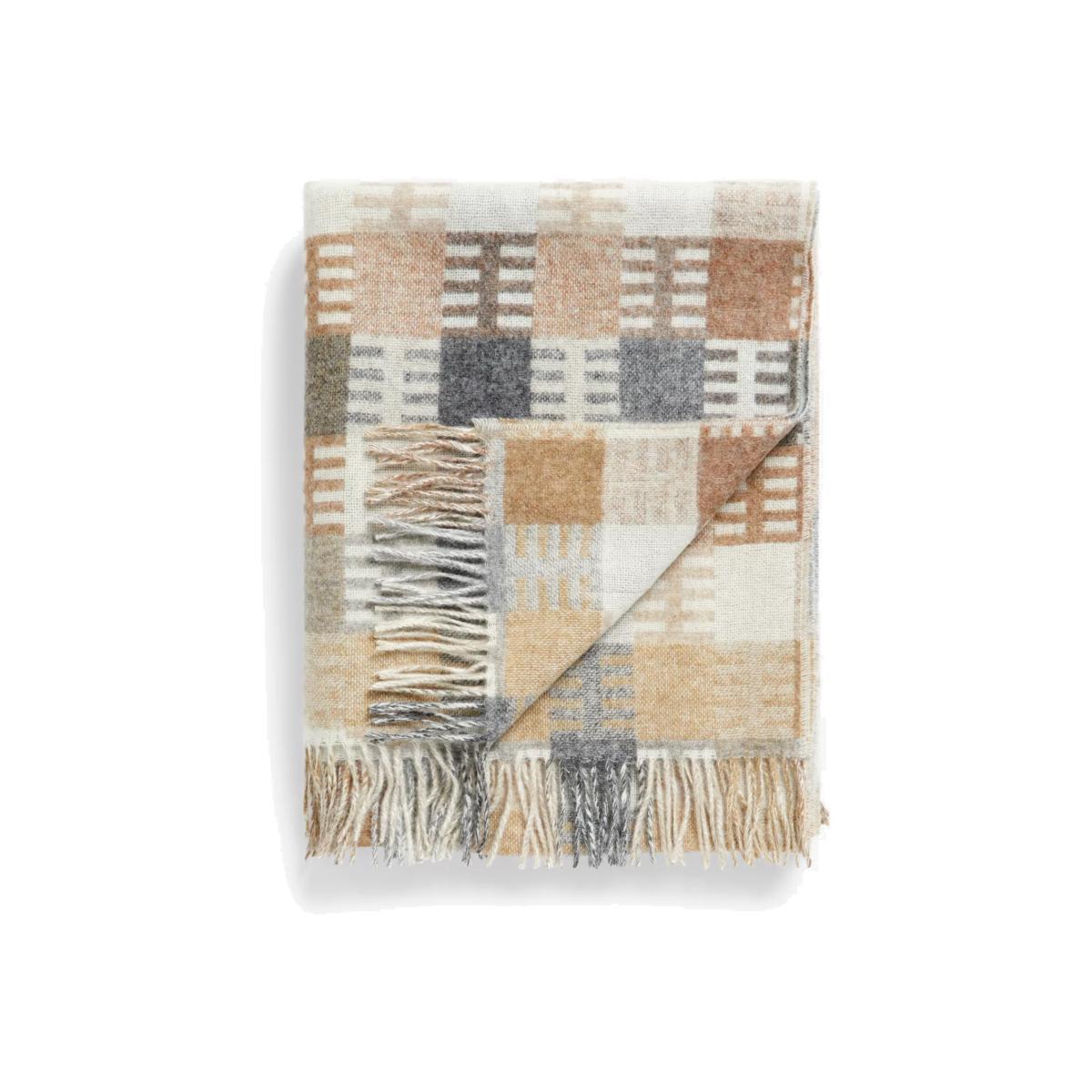 Bronte by Moon Venice Throw, Natural – image 1