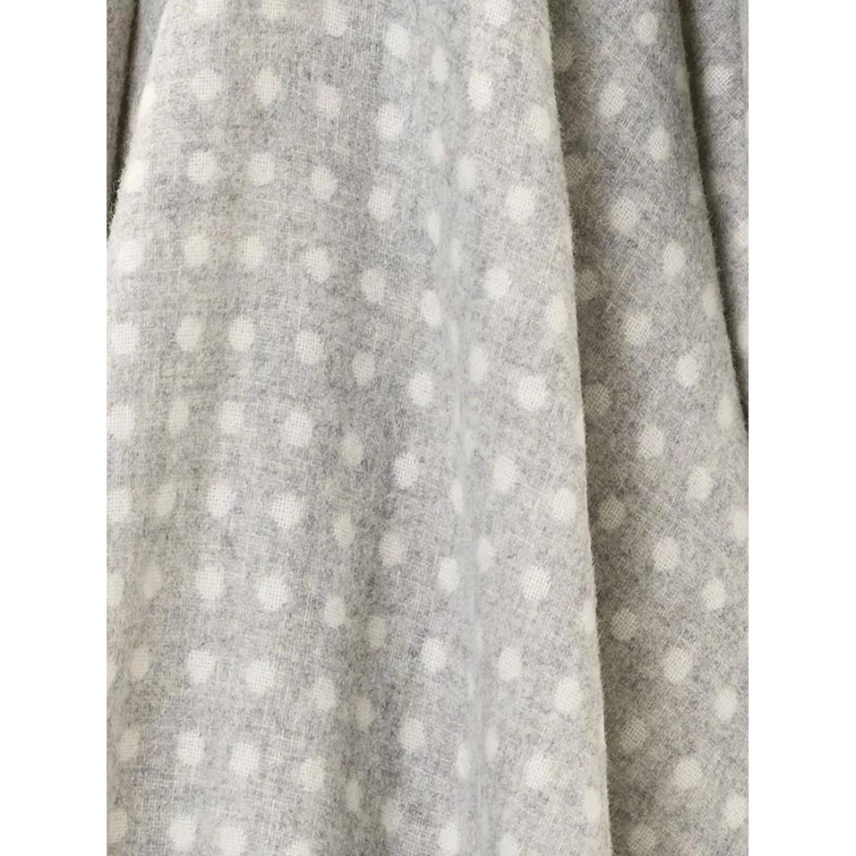 Bronte by Moon Spot Merino Wool Throw, Grey – image 3