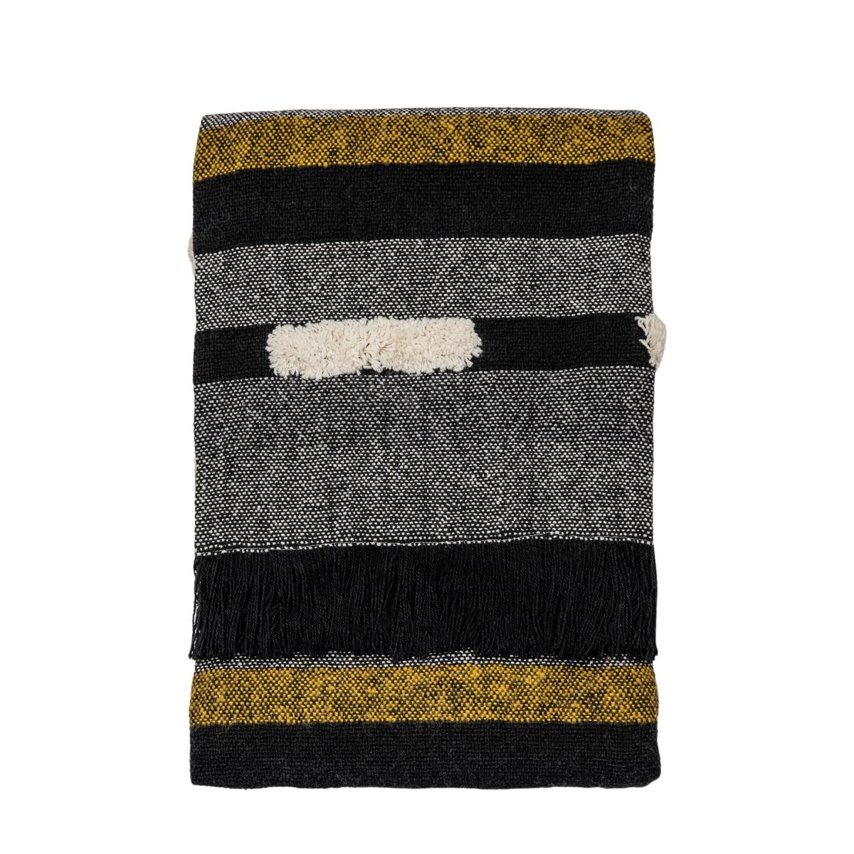 Tufted Blocks Throw – image 4
