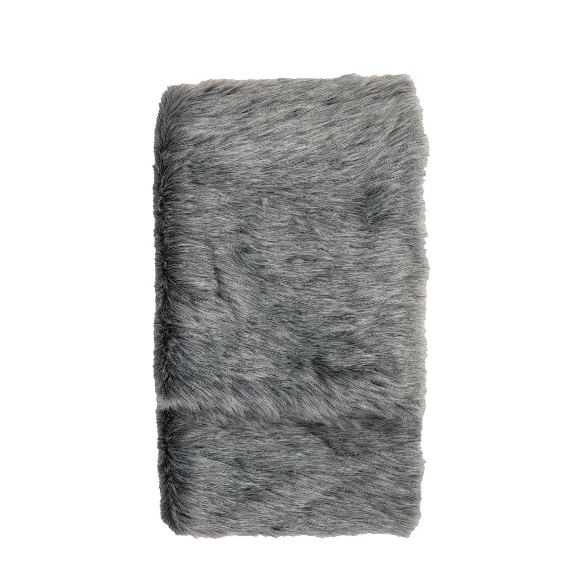 Alaskan Faux Fur Throw – image 4
