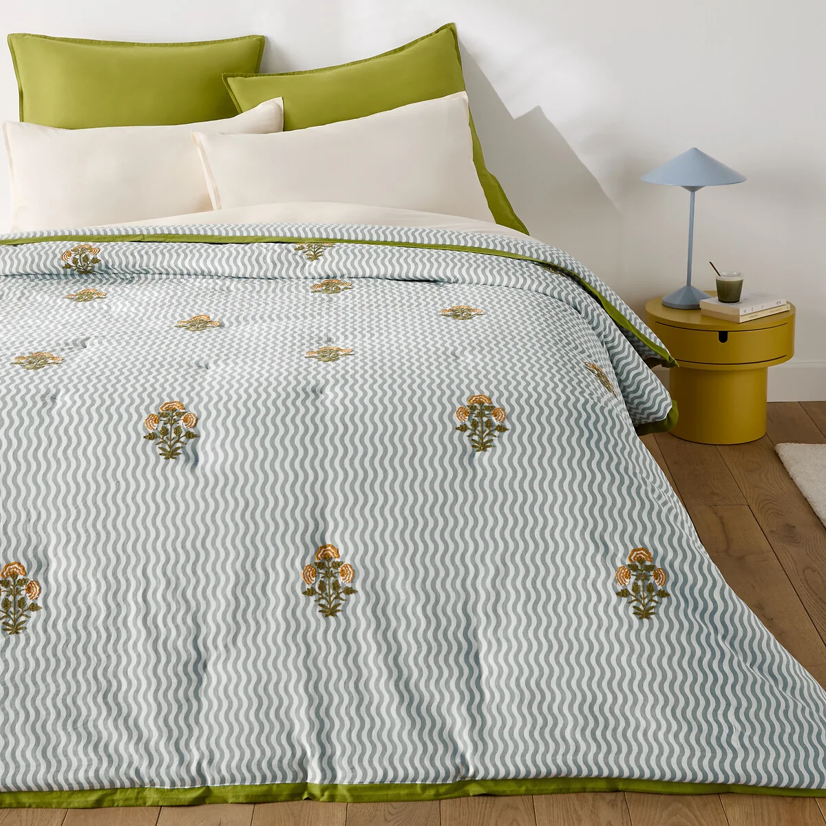 Jani Striped/Floral Embroidery Cotton Quilted Bedspread – image 1