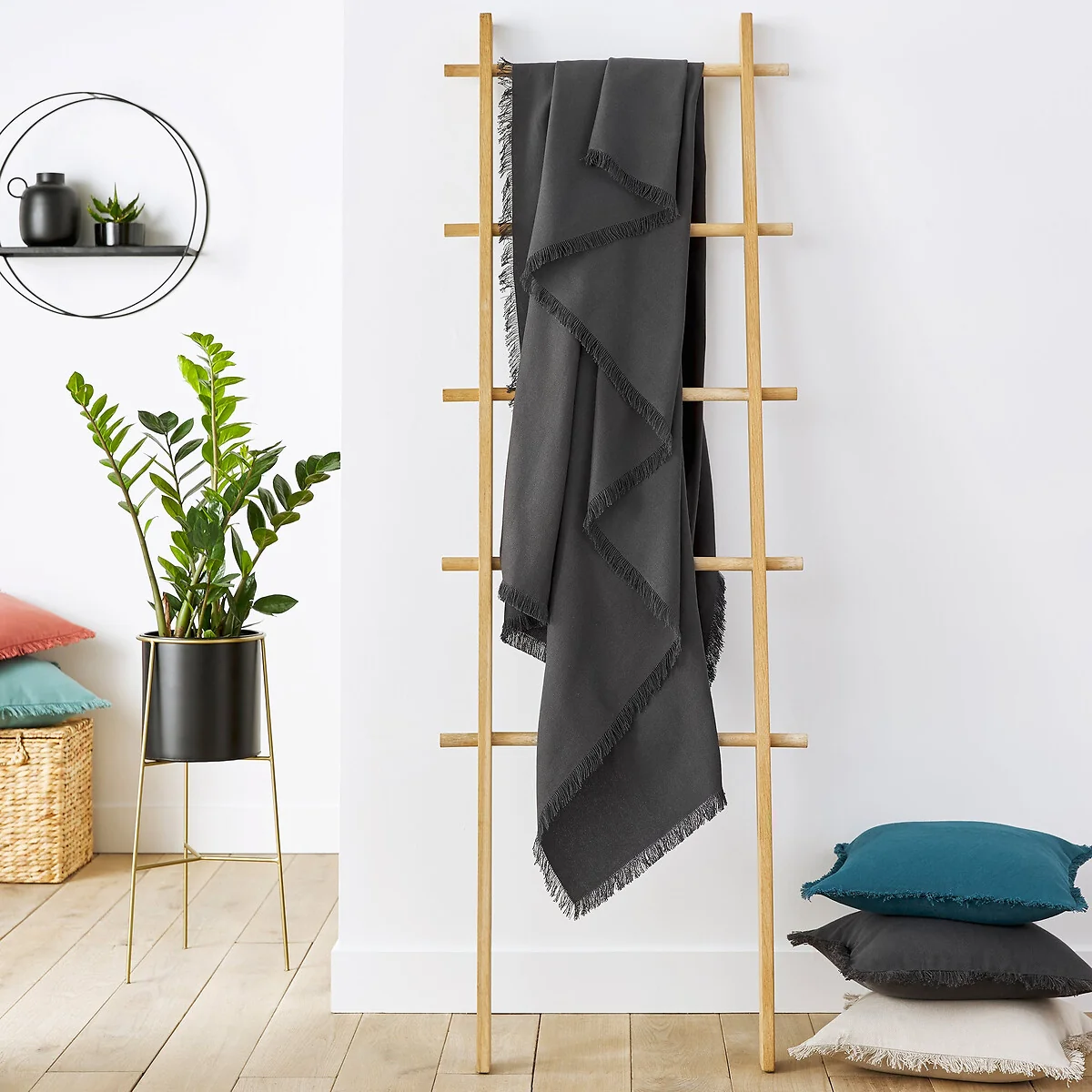 Panama Throw – image 2